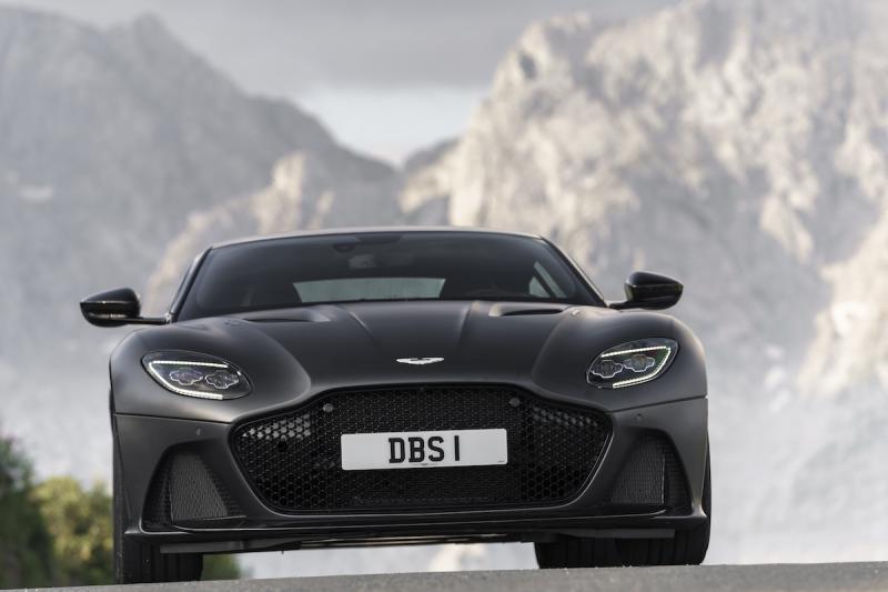  - Aston Martin DBS Superleggera | les photos de la version Satin Xenon Grey
